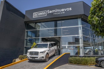 Lincoln Navigator 2024 Reserve 4x4 Larga